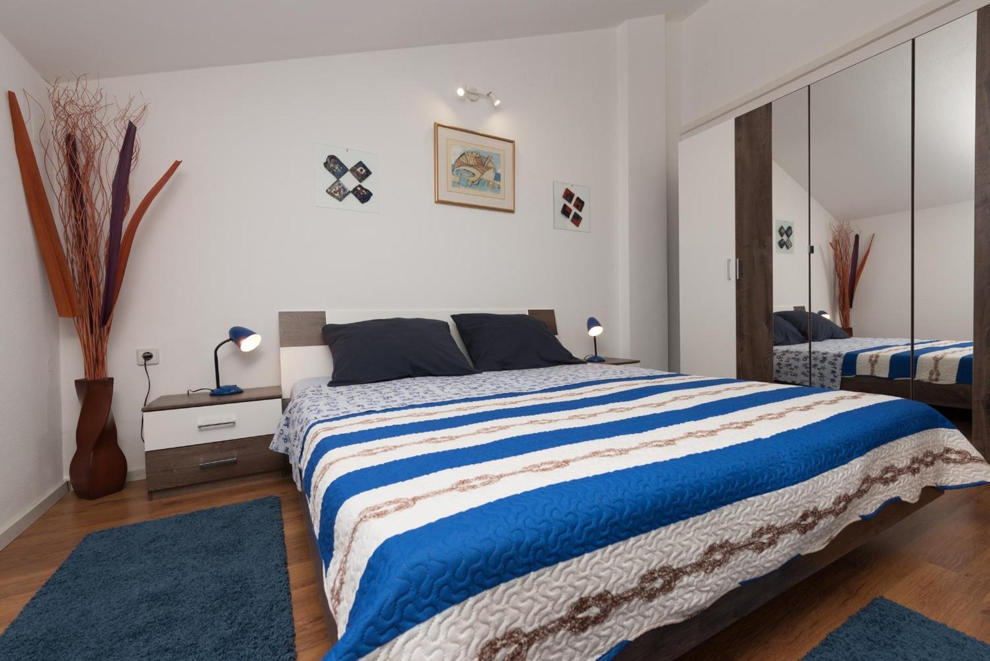 Apartments Villa Zara Lovran Rum bild